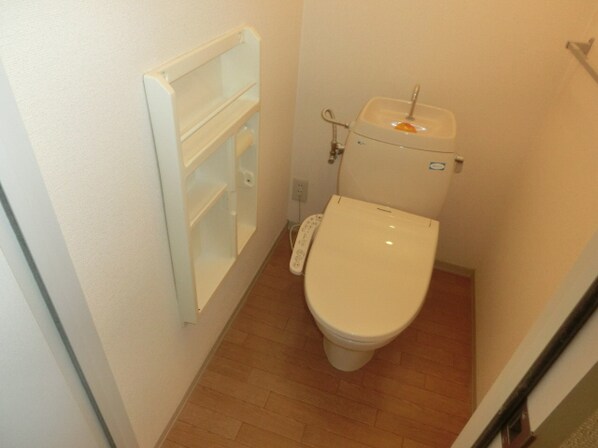 モンラヴィ青山の物件内観写真